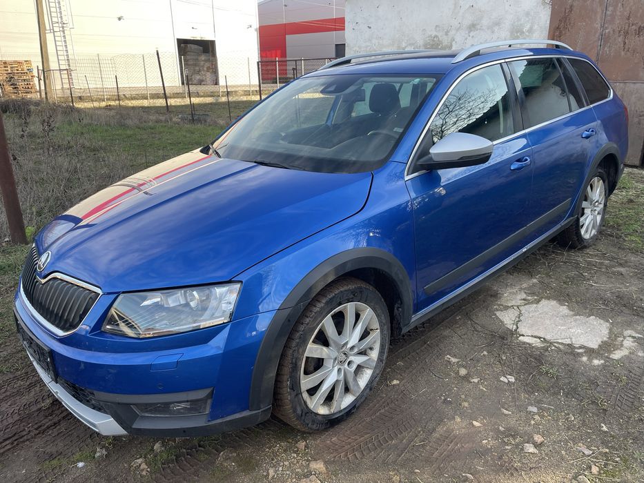 Skoda octavia scout 4x4 2015 euro6 2l-150cp  AVARIAT