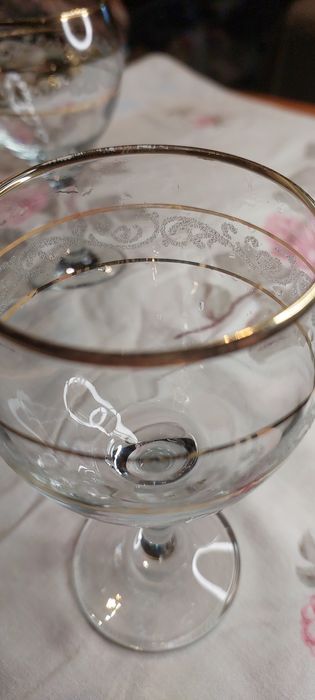 Бокалы для вина (небольшие)