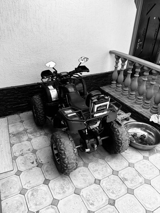 Квадрик сатылады 200 куб