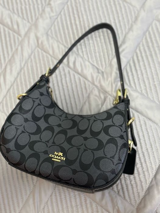 Продаётся сумка  Коуч