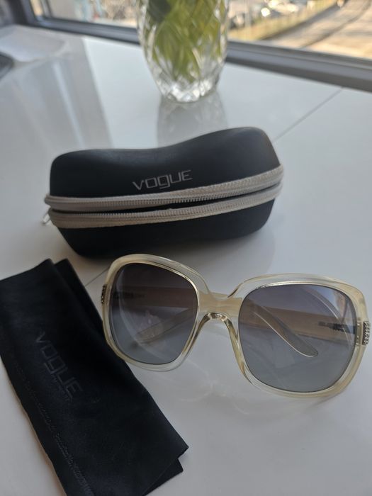 Слънчеви очила Vogue