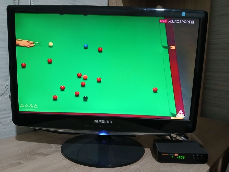 Продавам телевизор Samsung B2230HD  TV TUNER 21 ,5 incha