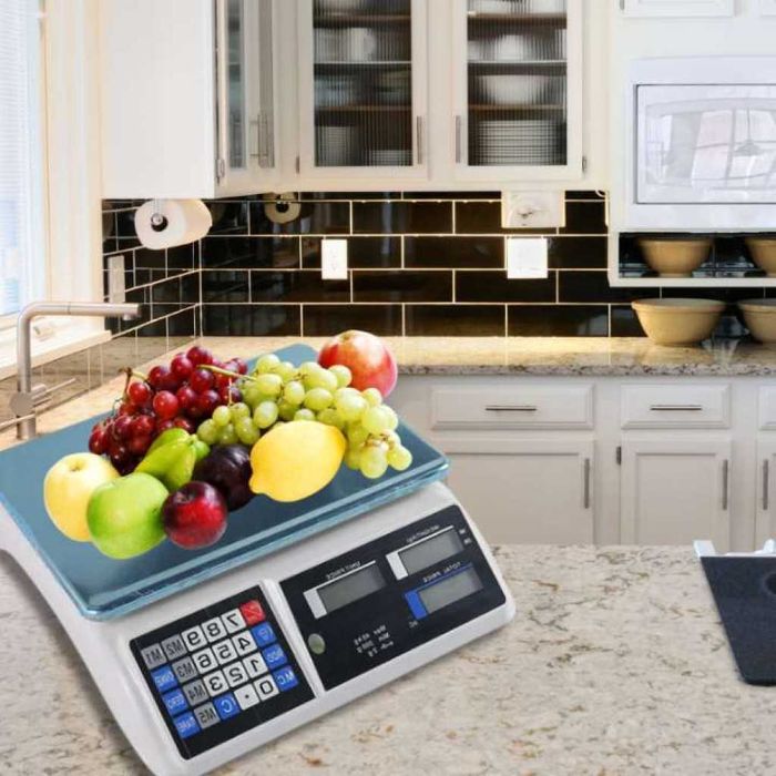 Кухненска везна с калкулатор – прецизност и удобство в едно устройство
