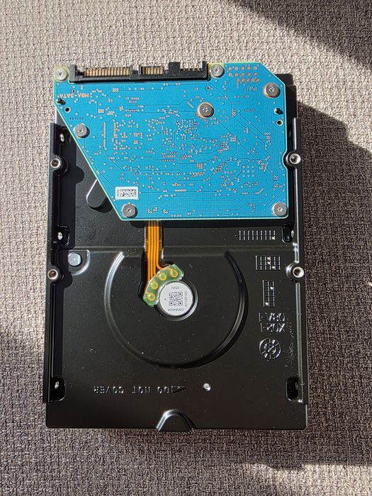 Toshiba NAS N300 8 TB HARD DRIVE
