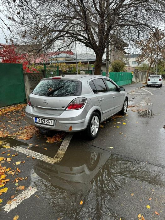 Vand opel astra h cu panoramic toate actele la zi