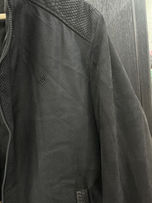 Продам новую куртку