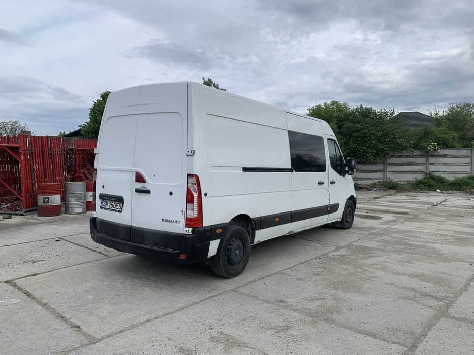 Renault master an 2017 cu 6+1 persoane omologat