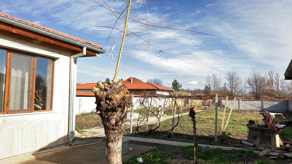 Продава се Къща в с. Ресен, Област Велико Търново - 120 кв.м за 859 €/кв.м - Снимка #9