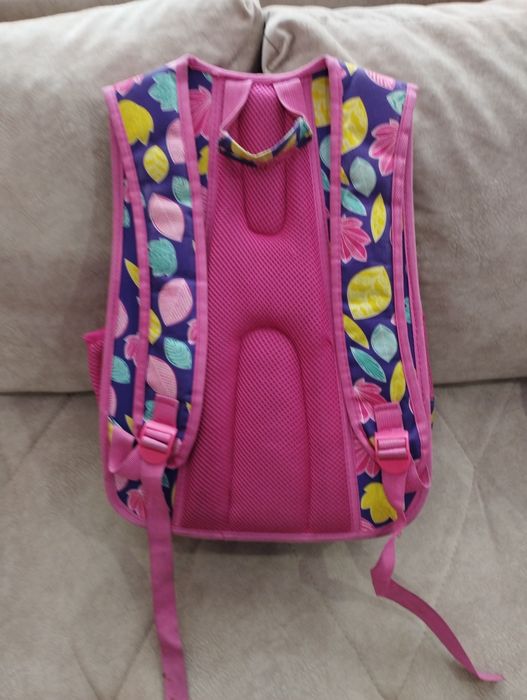 Рюкзак школьный.