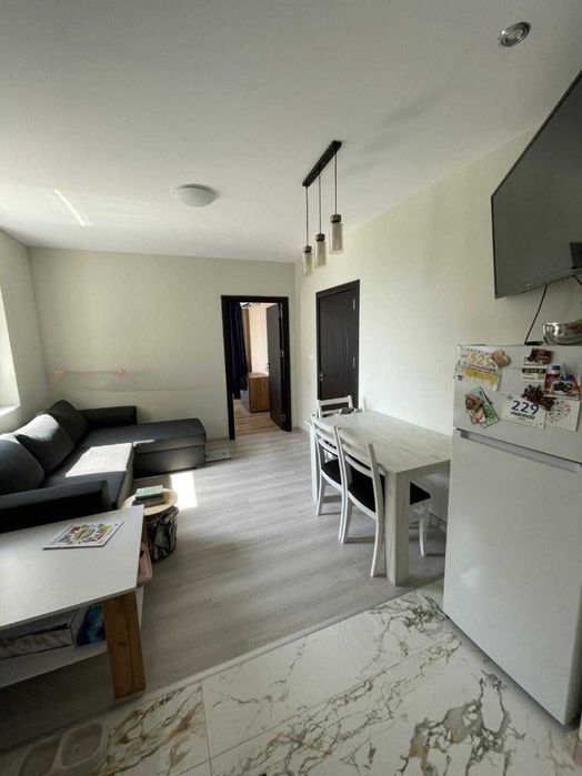 Дава се под наем Тристаен апартамент в Пловдив, Тракия - 70 кв.м за 450 € - Снимка #1