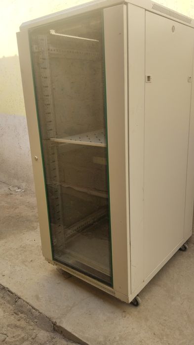 Серверный шкаф удобный