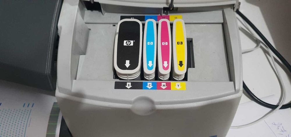 Imprimanta / plotter HP Designjet 111, dimensiune A1 - 500 lei