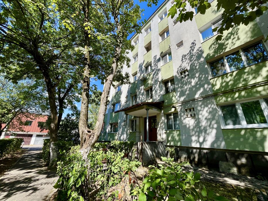 Închiriez sau vând apartament 2 camere Baia Mare