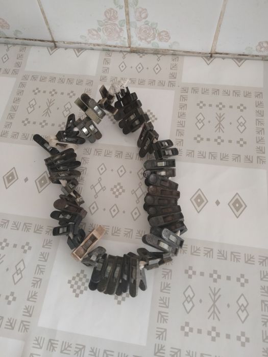 Прищепки пластмассовые