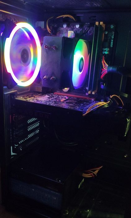 Srochna Igravoy keys sotiladi!