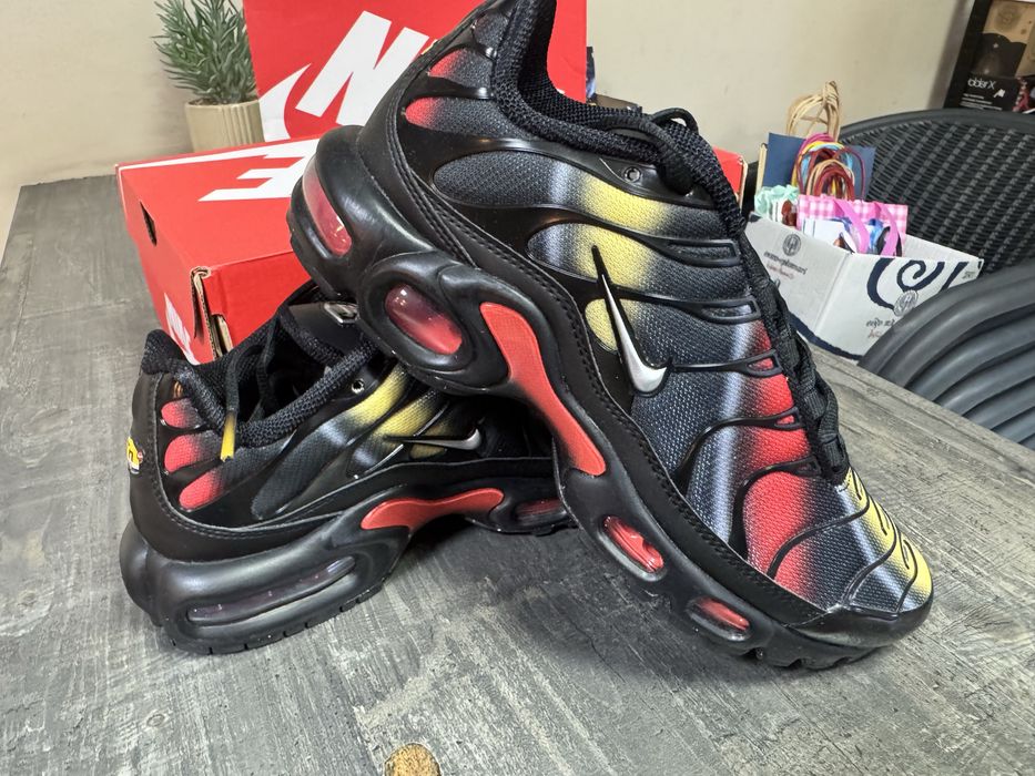 Nike air max limited edition