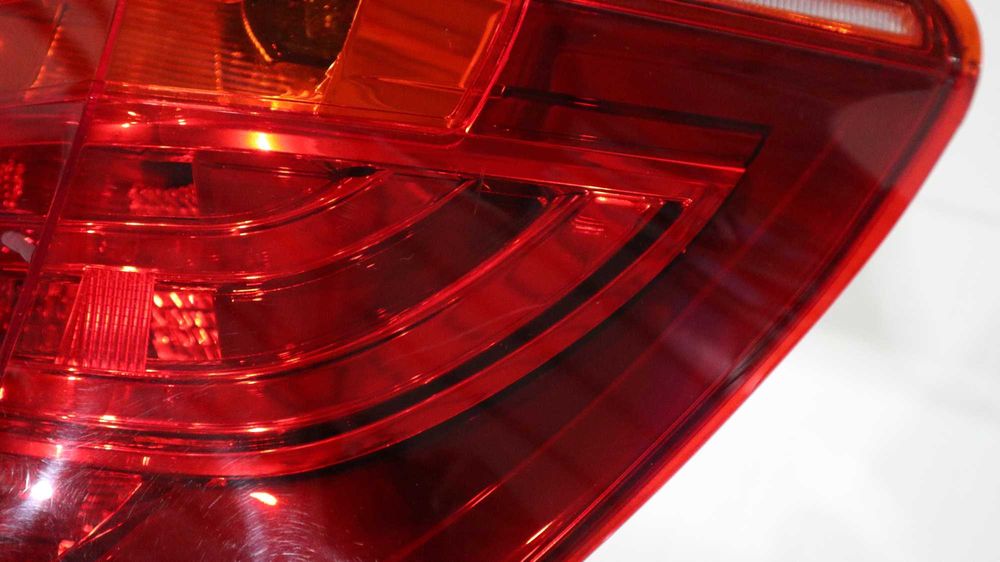 Десен външен стоп Н7 с крушки БМВ Х3 Ф25