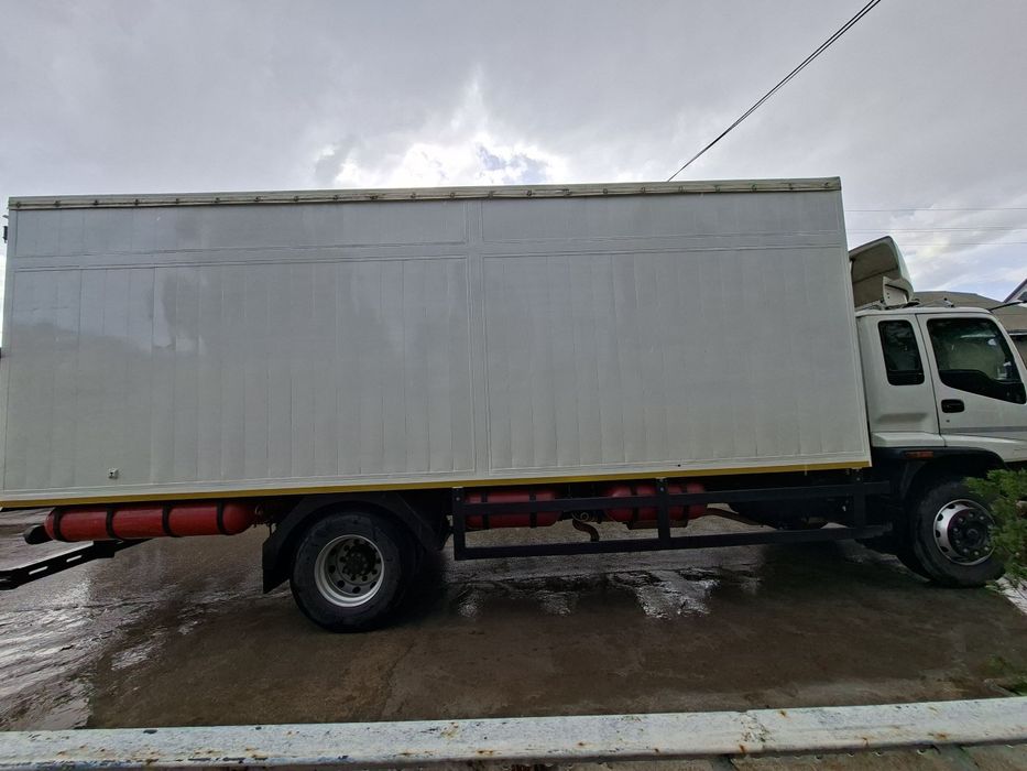 Isuzu fvr 33 sotiladi