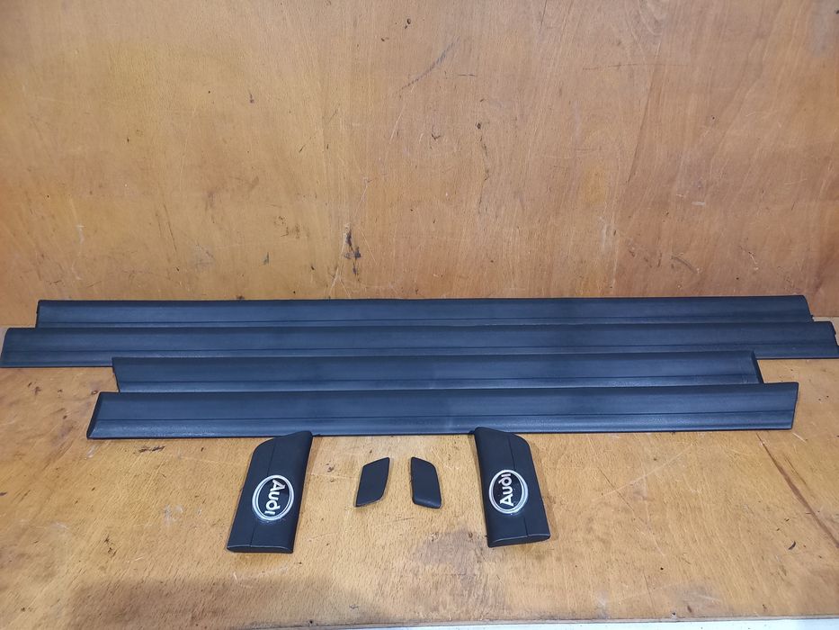 Молдинги двери Ауди 100 С4