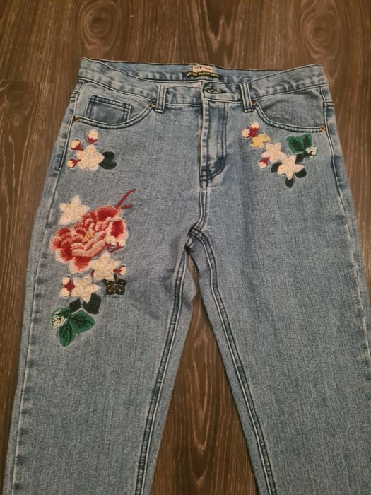 Blugi și pantaloni dama mar 38/40 la 25 lei perechea Timișoara