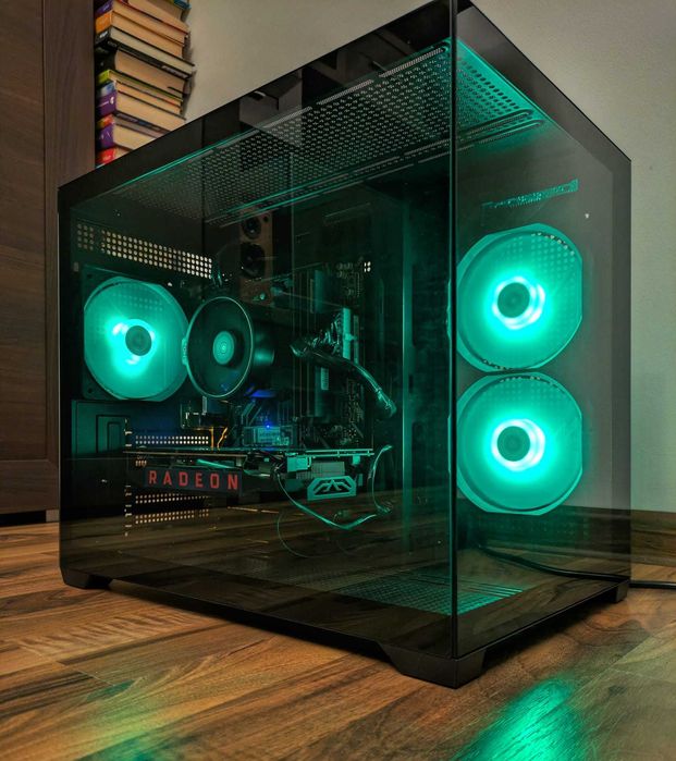 Calculator gaming Ryzen 5, SSD, Placa video Radeon RX, Windows 11