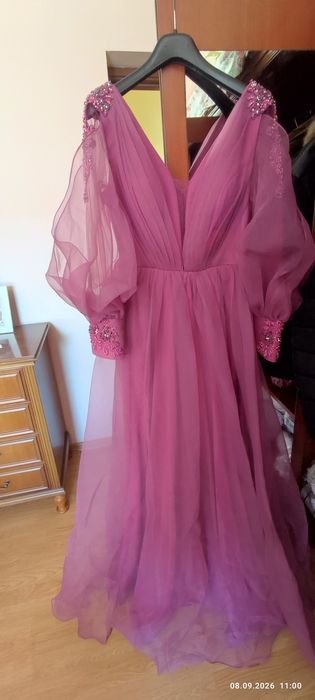 Vînd Rochie  Evenimente