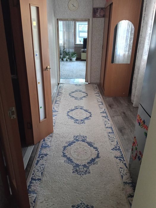 Продам два полноценных дома в одном дворе