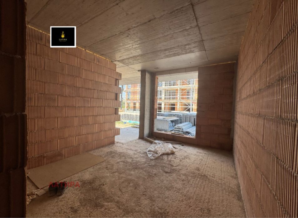 4-стаен! Малинова долина!