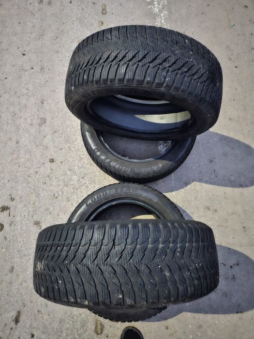 Vând cauciucuri iarna/vara