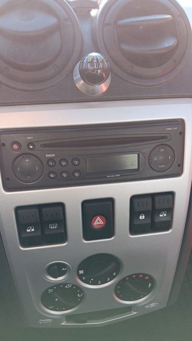 Vand dacia logan