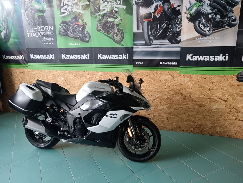Kawasaki ninja 1000 sx tourer