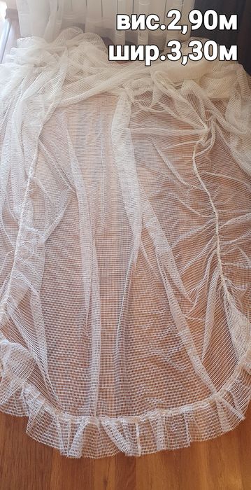 Тънки пердета и завеси на символични цени