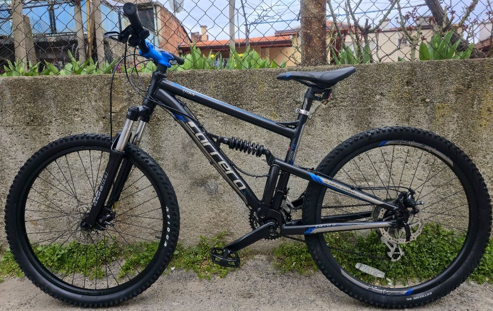 Мекица 26цола Carrera Titan 24 скорости Алуминиев Английски велосипед