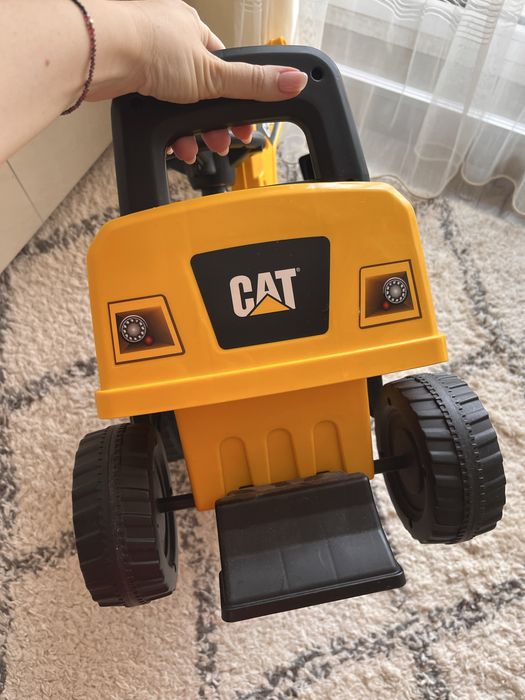 Кола за бутане CAT