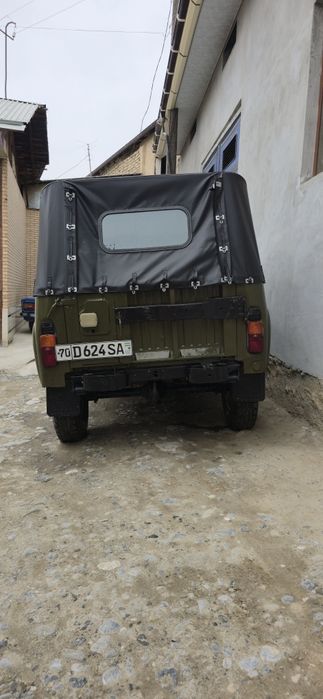Uaz 469 sotiladi holati yaxshi