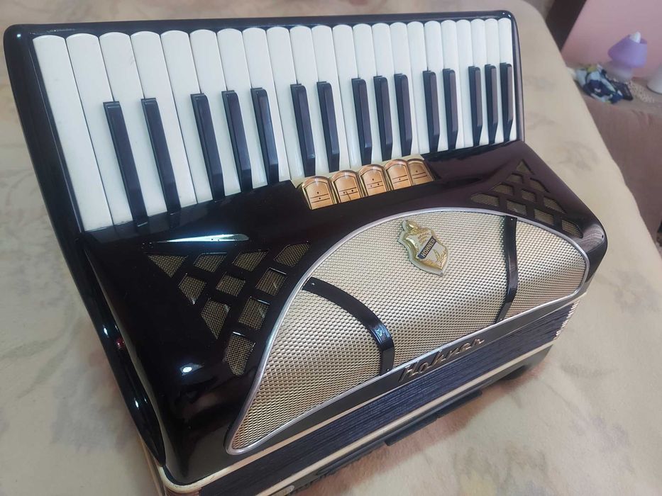 Hohner Lucia 2 80баса