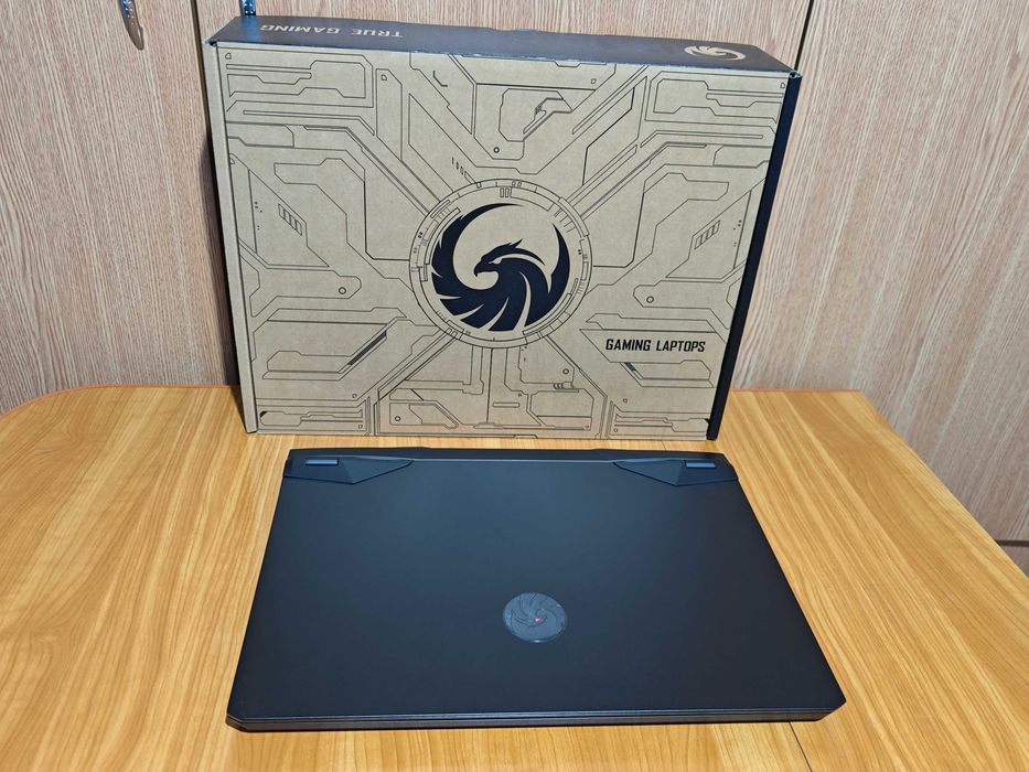 Laptop Gaming Premium MSI Alpha 17 C7V RTX Ryzen 7840HX 32GB / 990 Pro 2TB