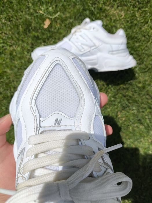 New Balance 9060 Full White - mărimea 38

EU / 7 US