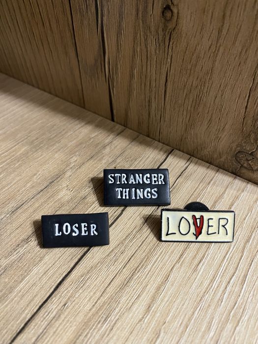 Значки “Очень Странные дела”(Stranger Things), “IT”/“ОНО”(lover/loser)
