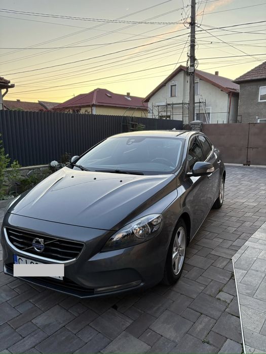 VOLVO V40 2014 — imagine 3