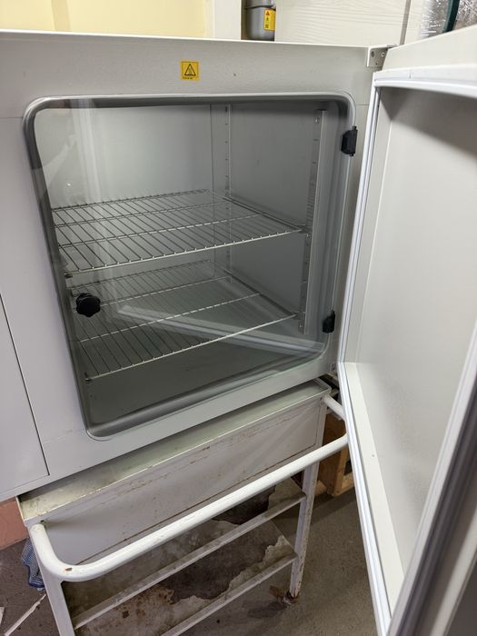 Термостат суховоздушный 120 литрви