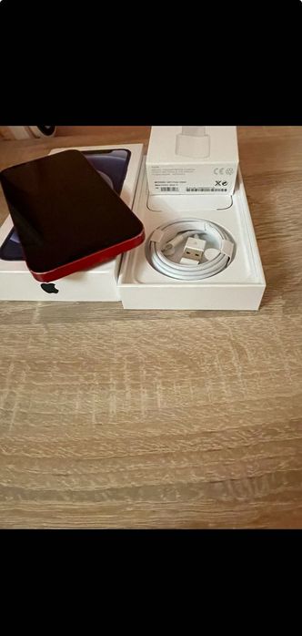 Apple  iPhone 13  + Airpods Pro 2