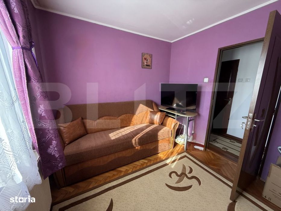 Apartamen 3 camere, 65 mp, zona Micro 16