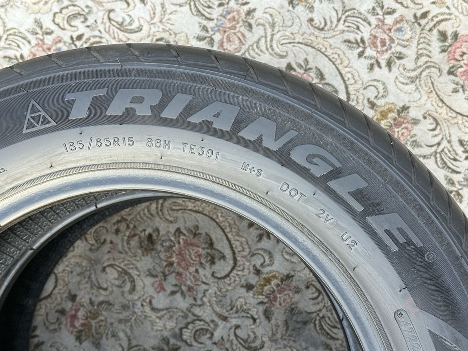 185|65 R15. Пара шин Triangle.