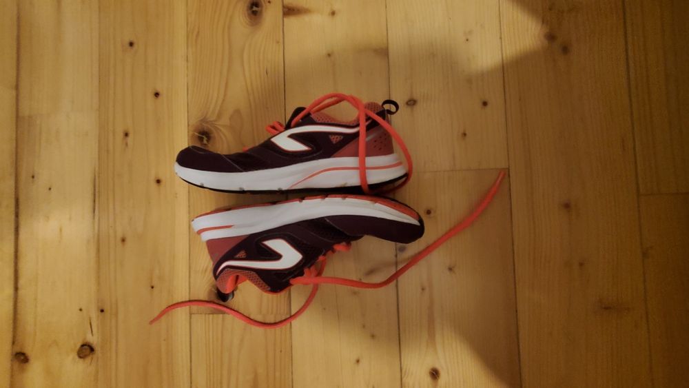 Adidasi Kalenji Decathlon masura 37