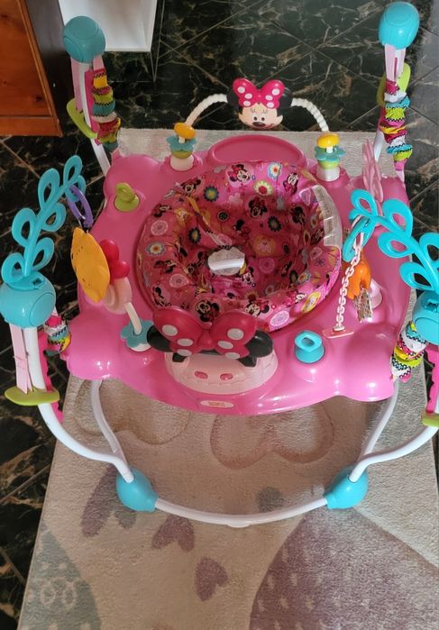 Trambulina pentru bebeluși