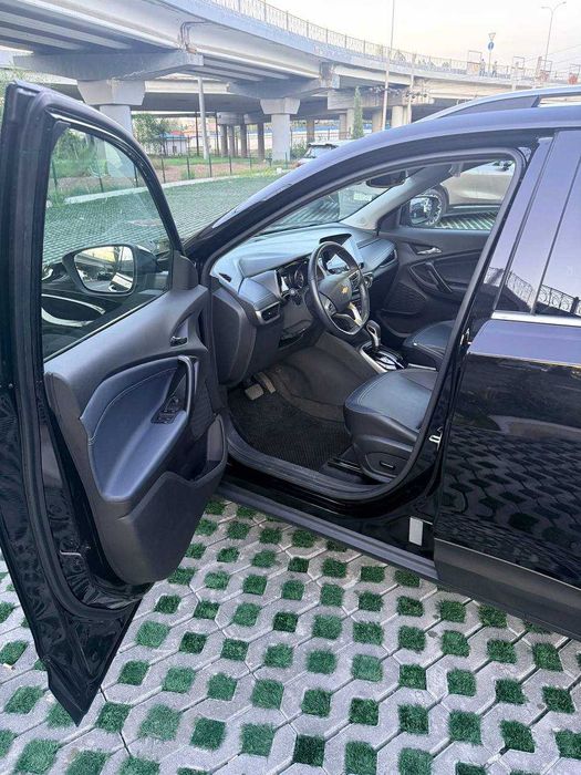 Продам Chevrolet Tracker 2 Premier