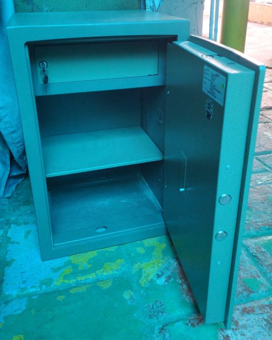 Огнеупорный сейф Valberg