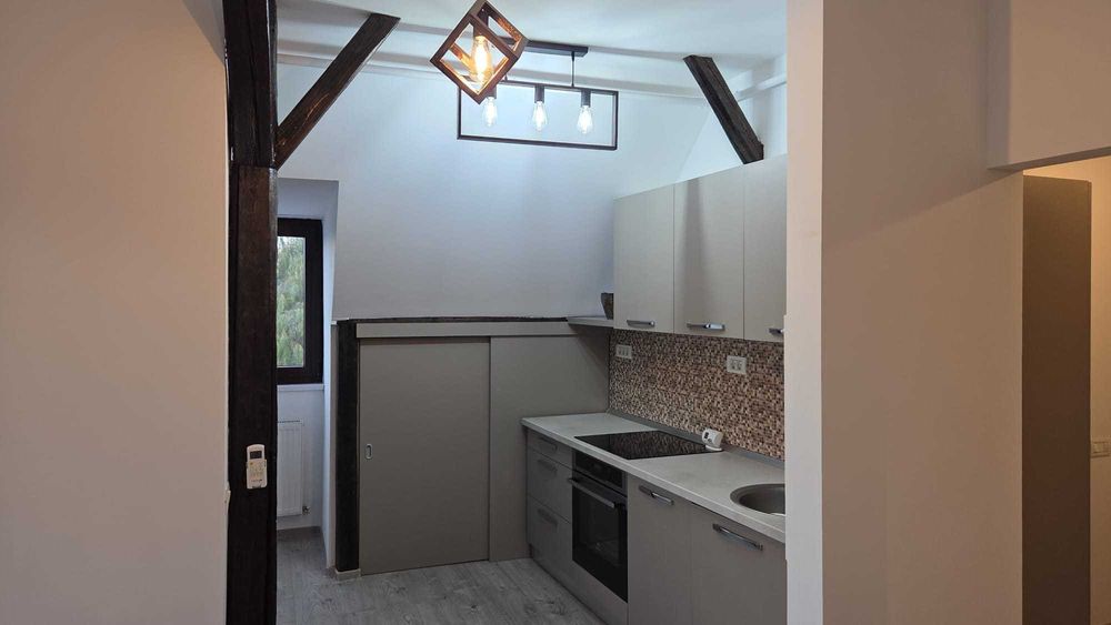 Inchiriez apartament 2 camere