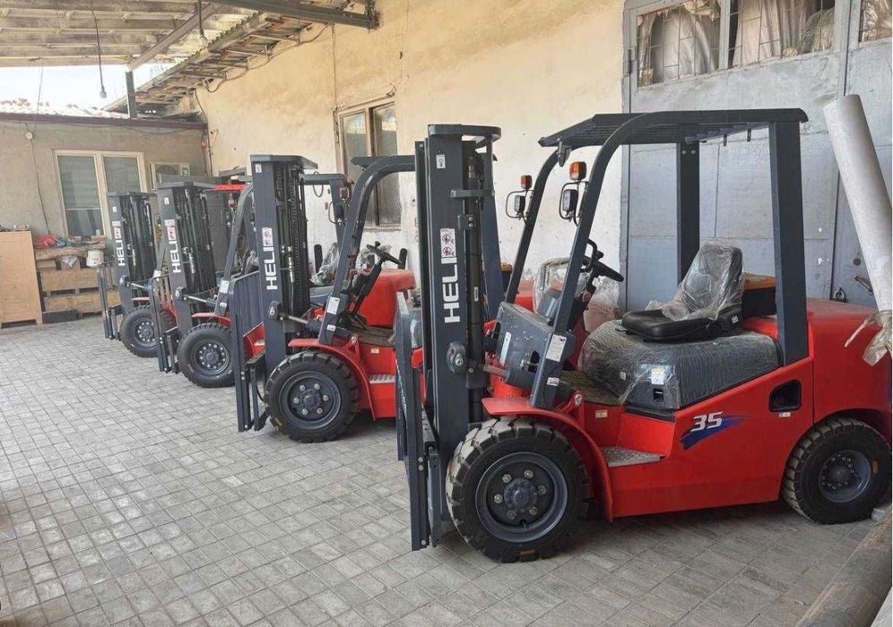 Електронный кара (погрузчик) 1.8т 4,5м Heli /kara/tranpet /elektr kara